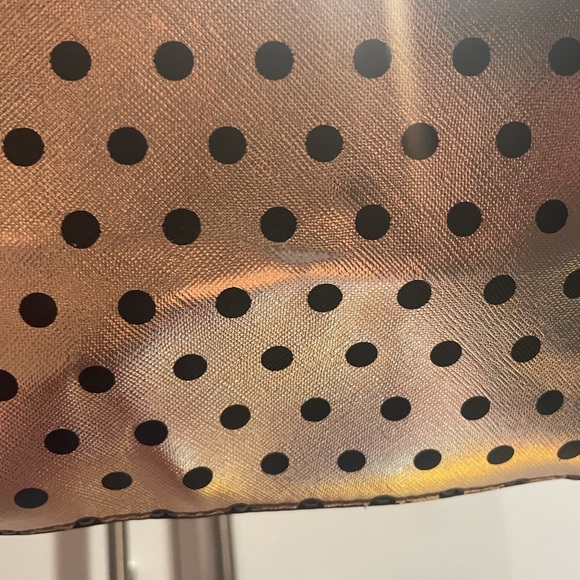 Rose Gold Polka Dot Guess Purse - Picture 6 of 12
